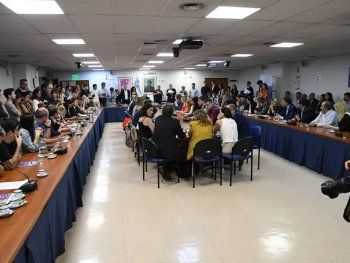 Asuntos constitucionales: UxP denunció que le robaron dos representaciones