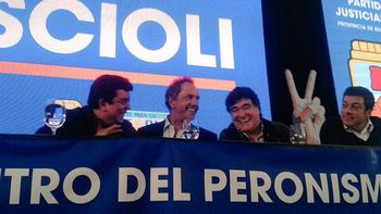 espinoza: el 75% de los argentinos dice que el proximo presidente sera scioli espinoza: el 75% de los argentinos dice que el proximo presidente sera scioli