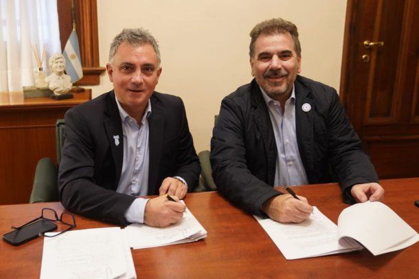 Sebastián Pareja (LLA) y Cristian Ritondo (PRO).