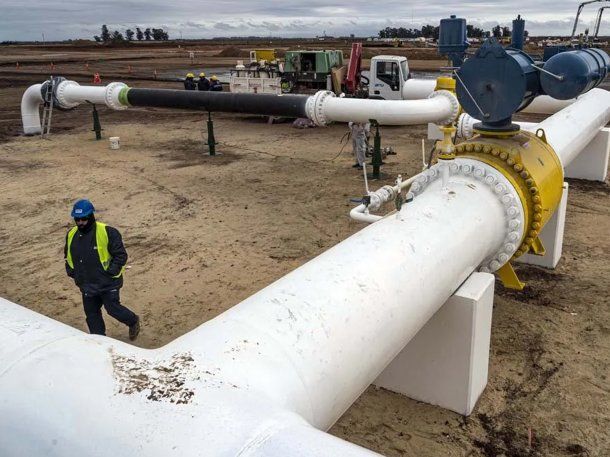 Enarsa recibió tres ofertas en la licitación para las obras de reversión del Gasoducto Norte