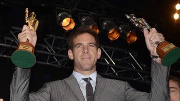 Juan Martín Del Potro recibiendo el Olimpia de Oro Juan Martín Del Potro recibiendo el Olimpia de Oro