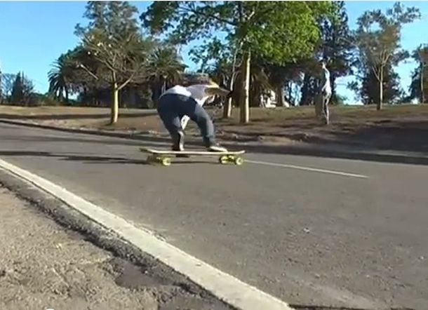 Murió un joven cuando practicaba longboard en contramano