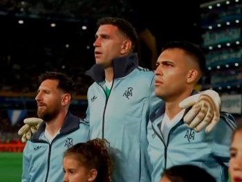 Así sonó el Himno en la previa al duelo de la Selección con Perú