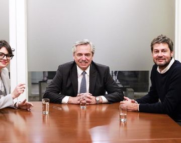 Gisela Marziotta, Alberto Fernández y Matías Lammens