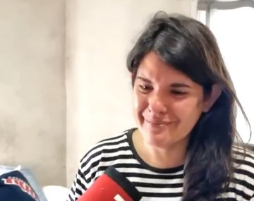 La alegría de una mamá con un hijo autista inundada a la que le donaron un lavarropas