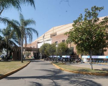 Nena paseaba con su papá y recibió un tiro