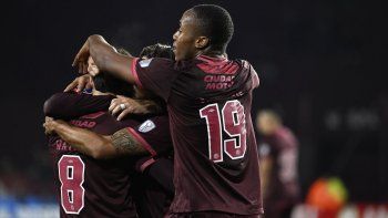 Lanús venció 2-0 a Cienciano por los playoffs de la Copa Sudamericana 2026. Lanús venció 2-0 a Cienciano por los playoffs de la Copa Sudamericana 2026.