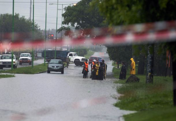 Una mujer murió por el temporal en Rafael Calzada