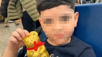 la madre de bastian jerez lanzo una rifa solidaria para afrontar los gastos de su recuperacion la madre de bastian jerez lanzo una rifa solidaria para afrontar los gastos de su recuperacion