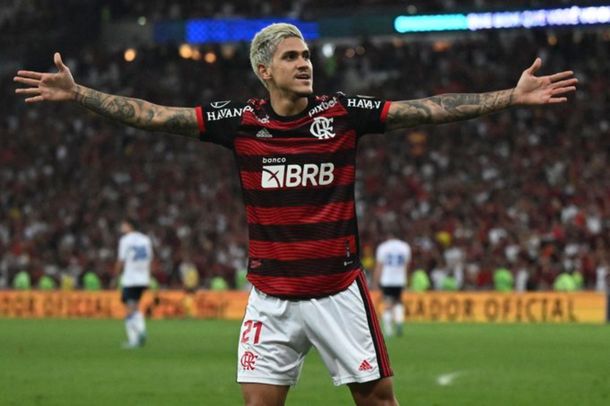 Flamengo le ganó 2-1 a Vélez y avanzó a la final de la Copa Libertadores