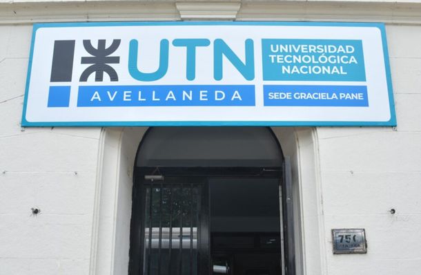 Por el velorio de Indio Solari, la UTN de Avellaneda cierra sus puertas durante domingo y lunes