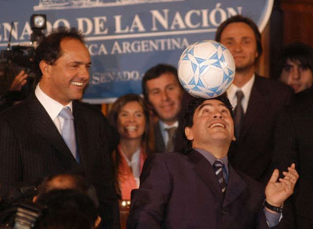 Diego vota por Scioli: Quiero que las cosas que faltan las haga la persona más preparada