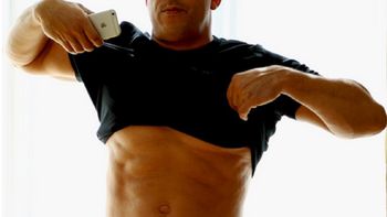 contundente respuesta de vin diesel a sus detractores: mostro sus abdominales contundente respuesta de vin diesel a sus detractores: mostro sus abdominales