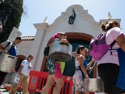 Paro nacional: Barrios de Pie acampa frente a la Quinta de Olivos