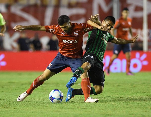 Independiente mereció el triunfo pero no pudo salir del empate ante San Martín