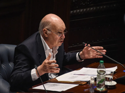 Enrique Rubio. senador por el Frente Amplio. Enrique Rubio. senador por el Frente Amplio.