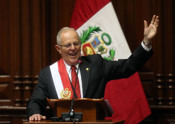 Pedro Pablo Kuczynski asumió como presidente de Perú