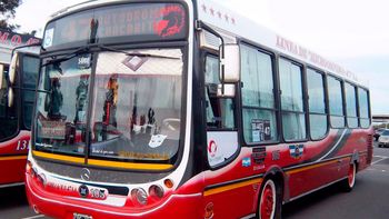 sorpresivo paro de la linea 47 tras un violento robo a un colectivero sorpresivo paro de la linea 47 tras un violento robo a un colectivero
