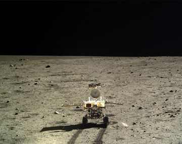 Las primeras fotos del rover chino en la Luna