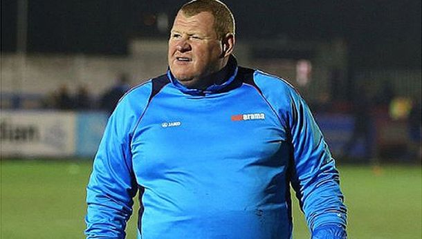 Wayne Shaw es el arquero suplente del Sutton