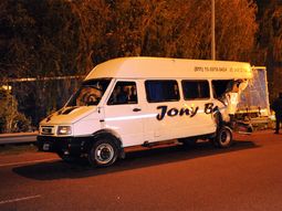 choque multiple en avenida lugones: hubo 12 heridos choque multiple en avenida lugones: hubo 12 heridos