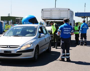 Detienen a conductor ebrio que realizaba maniobras peligrosas