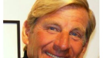 un piloto con 20 anos de experiencia explica que fue lo que le paso al avion de malasia un piloto con 20 anos de experiencia explica que fue lo que le paso al avion de malasia