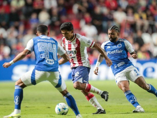 Cruzeiro vs Unión de Santa Fe por la Copa Sudamericana 2025: horario, formaciones y TV