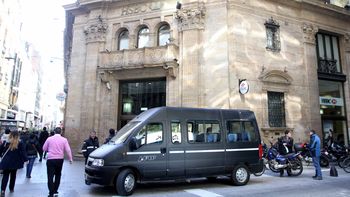 afip pide prohibir salir del pais al presidente de hsbc argentina afip pide prohibir salir del pais al presidente de hsbc argentina