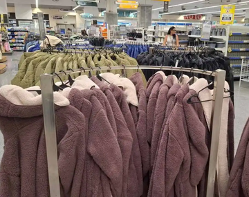 Los supermercados con descuentos en ropa de invierno de hasta el 60%