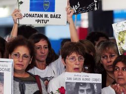 familiares homenajearon a las victimas a dos anos de la tragedia de once familiares homenajearon a las victimas a dos anos de la tragedia de once