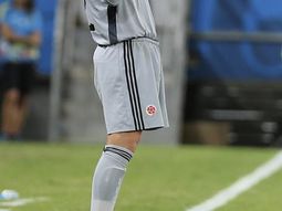 el historico mondragon se transformo en el jugador mas viejo en jugar un mundial el historico mondragon se transformo en el jugador mas viejo en jugar un mundial