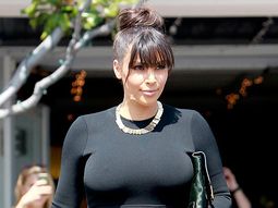 Kim Kardashian, a full con la maternidad