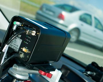 El truco casero para detectar radares de velocidad en la ruta