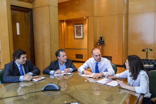 Martín Guzmán ya se reunió con el FMI en los últimos meses por la duda externa
