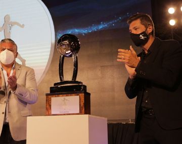 Se realizó el sorteo de la Copa Maradona y habrá Superclásico en la Fase Campeonato