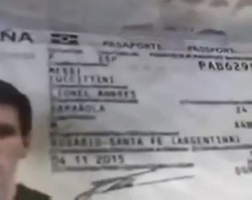 Policía filmó el pasaporte de Messi y tuvo que declarar ante la Justicia
