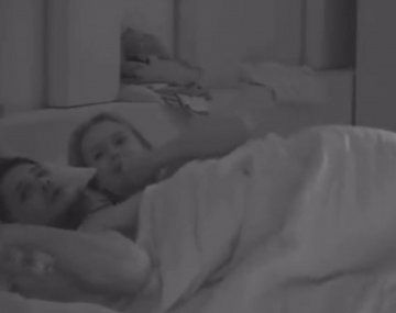 Gran Hermano: encontraron un desagradable regalito que Coti y el Conejo dejaron en su cama