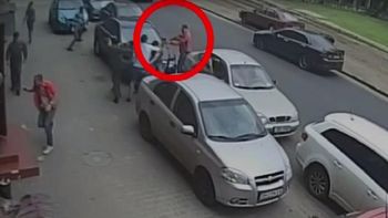 video: dispararon contra periodistas por grabar un accidente de transito video: dispararon contra periodistas por grabar un accidente de transito