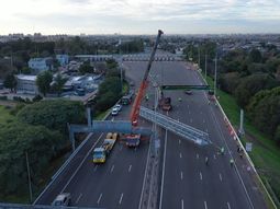 Las autopistas 25 de Mayo y Perito Moreno se cierran mañana sábado: horarios y alternativas