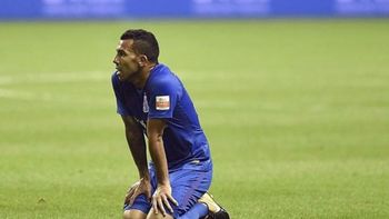 shanghai shenhua se despidio de carlos tevez con una ironia shanghai shenhua se despidio de carlos tevez con una ironia