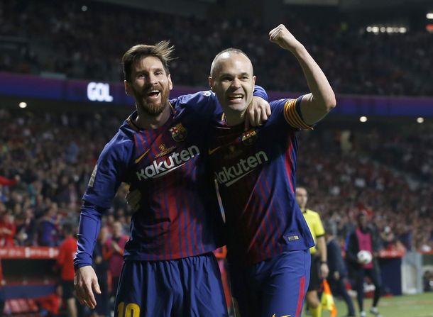 Messi e Iniesta en Barcelona