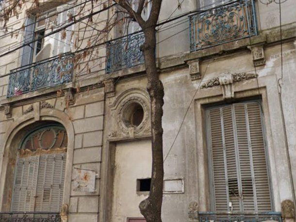 Incendio en Barracas: murió una de las mujeres afectadas en lo que se cree que fue un crimen de odio