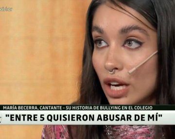 María Becerra contó como quisieron abusar de ella