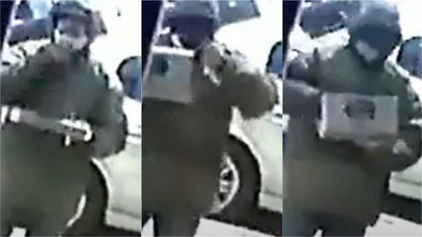 VIDEO: escupió y se limpió la nariz con un pedido abierto