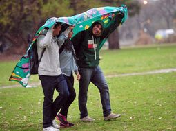 vuelven las lluvias en el inicio del fin de semana largo vuelven las lluvias en el inicio del fin de semana largo