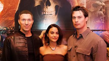 nicholas galitzine y camila mendes presentaron oficialmente masters of the universe nicholas galitzine y camila mendes presentaron oficialmente masters of the universe