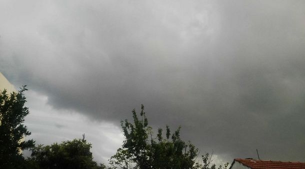 Se levantó el alerta por tormentas en la Ciudad pero siguen las lluvias