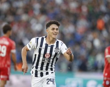 Talleres se impuso por 3-1 ante Tigre y le pisa los talones a River