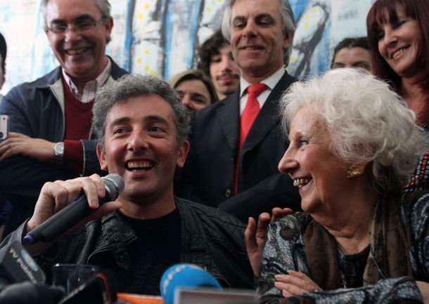 Apartaron a Servini de Cubría del caso del nieto recuperado de Estela de Carlotto